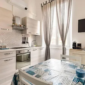 https://leo-holiday-homes.hotelitalianriviera.com
